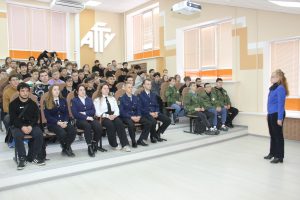 Астраханские патриоты провели Урок истории для молодежи